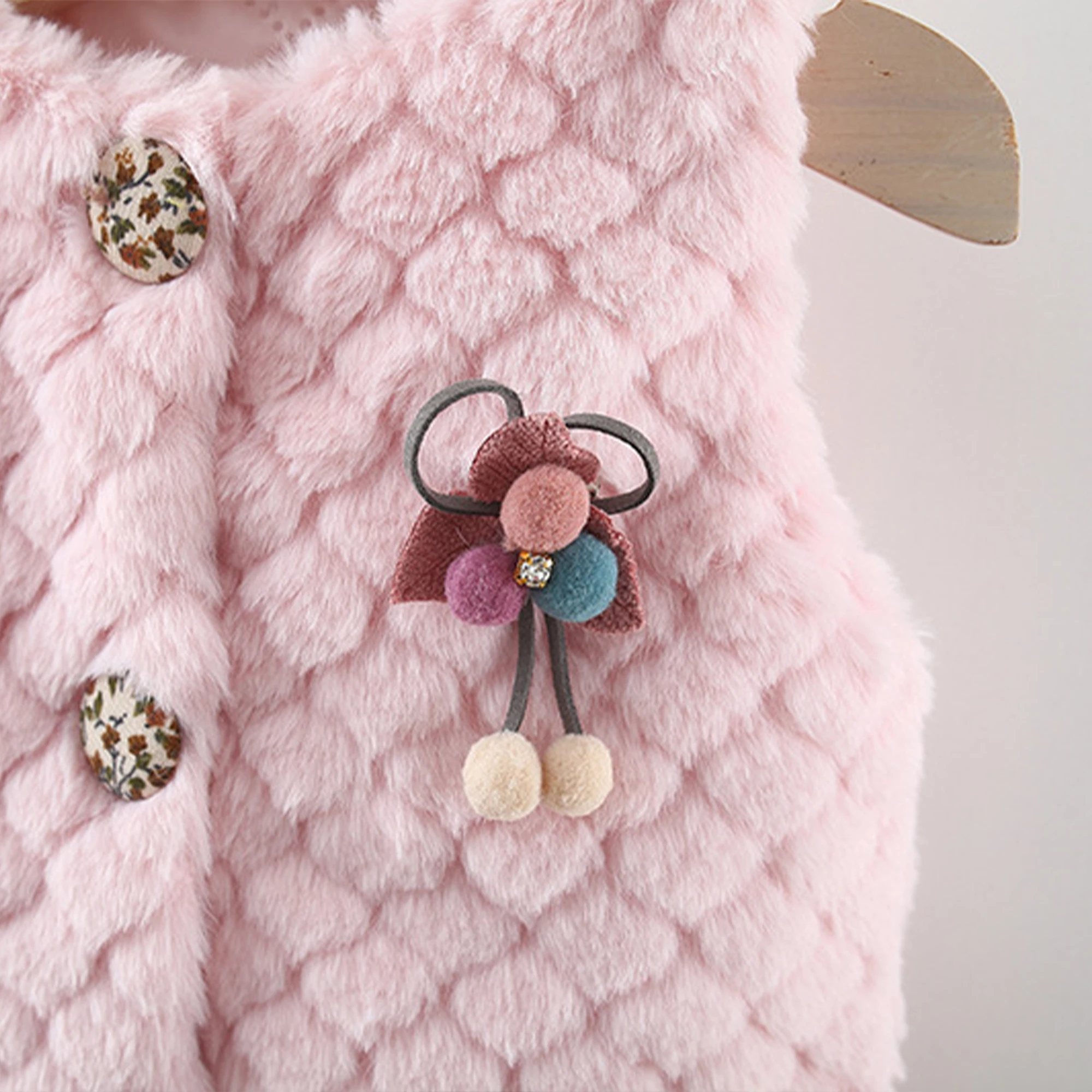 Winter Newborn Girls' Plush Coat Sleeveless Sweetheart Baby Girl Fur Vest Splice Fragmented Flowers