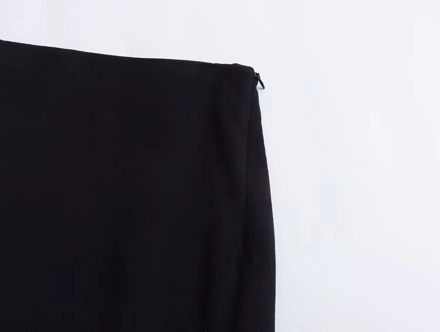 Maxdutti 2023 Fashion Ladies Autumn Midi Skirt Female French Slit Sexy Skirt High Waist Solid Color Simple