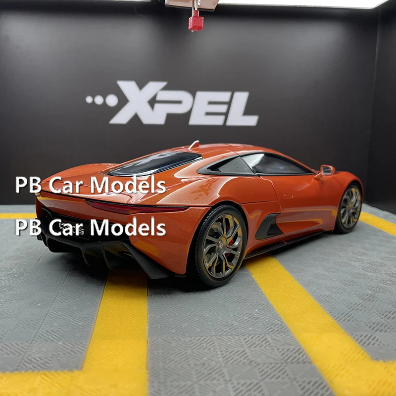 Almost Real 1:18 Jaguar C-x75 2010 Cx75 Movie 007 Alloy Car