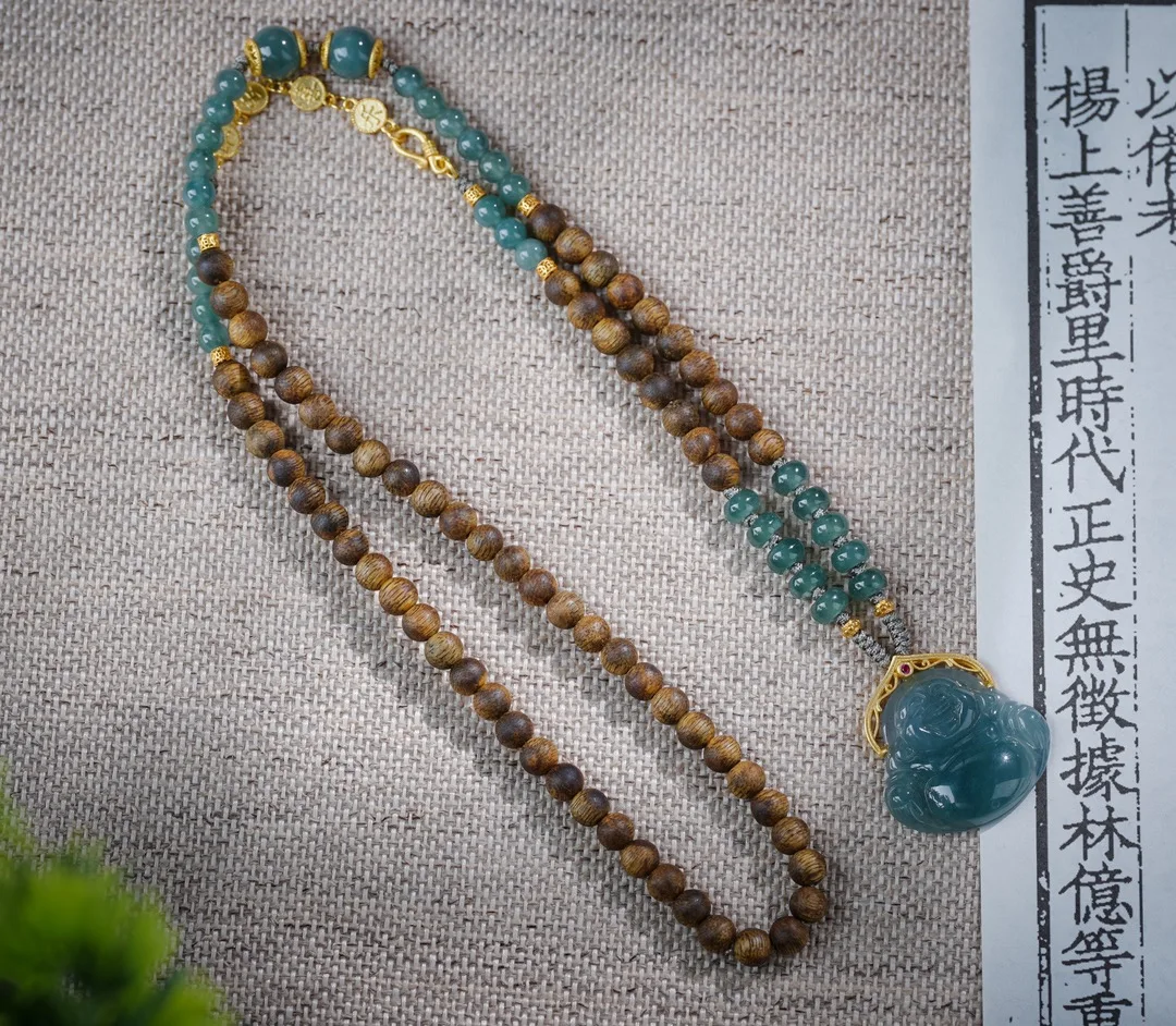 

Qi Nan Agarwood 0.5 Clavicle Chain-Match: Guatemala Jade Maitreya, Ancient Golden Joy Safe Optimal and Open-Minded Cheerful