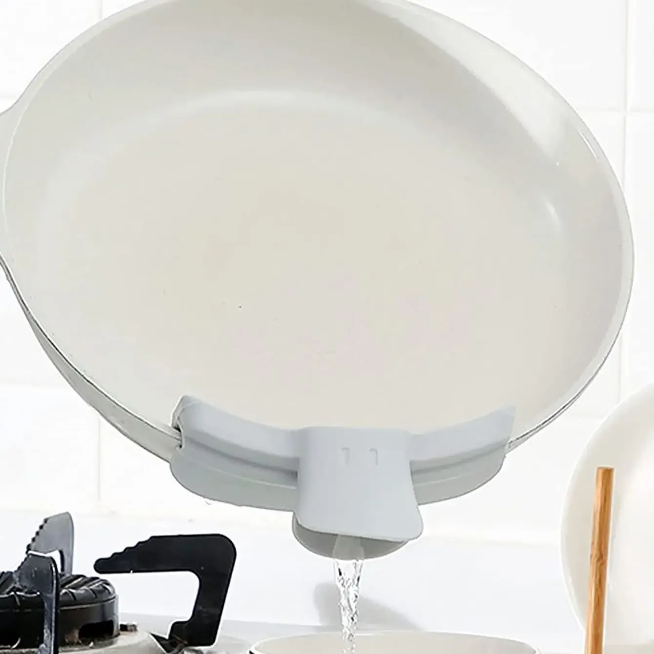 1pc-Silicone Duckbill Drainer Clip – Secure Soup & Pasta Pouring Nozzle, Heat-Resistant & Food-Grade Pot Accessory for Kitchen