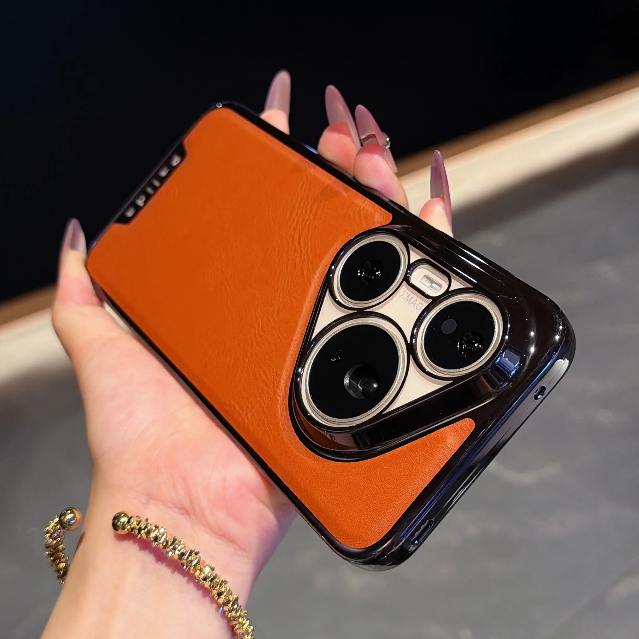 Luxury Skin-Friendly Leather Ultra-Slim PC Frame Case Cover