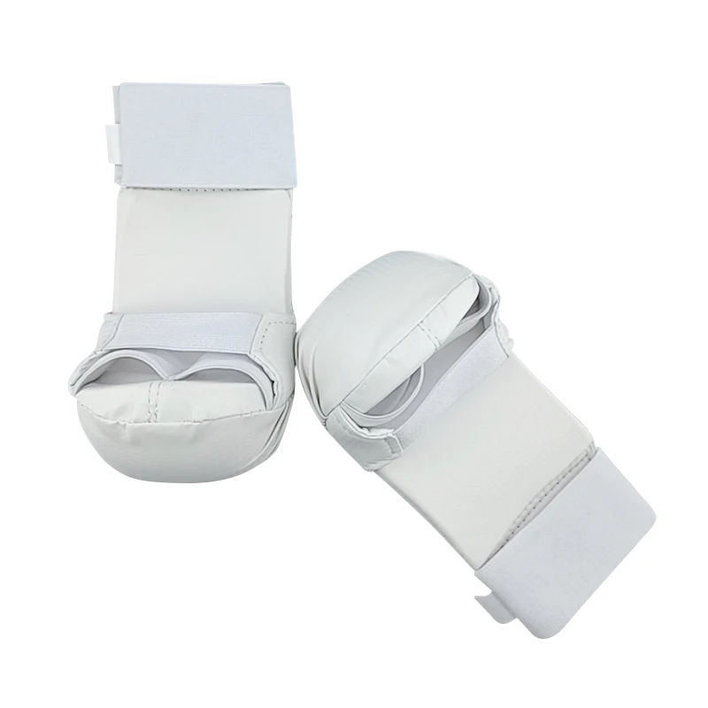 Description Picture 3 of itemWhite karate gloves high qulity adults kids martial arts gloves taekwondo protector boxing gloves