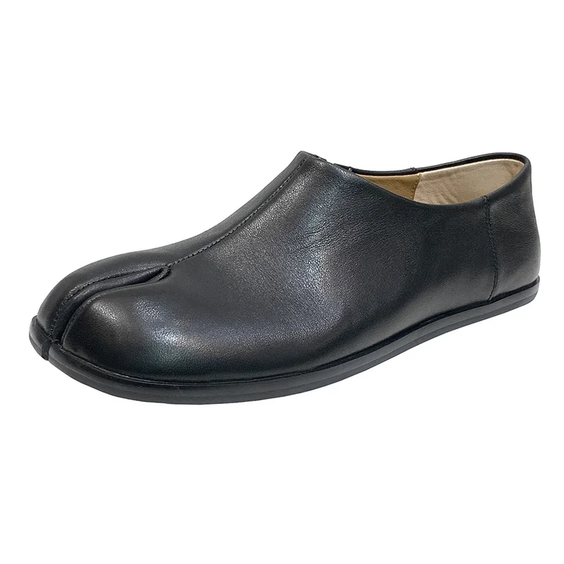 

Gene Sheepskin Leather Fashion Cracks Split Toe Thumb Boat Women’s Loafers Shoes Silver Flat Famous Brand Design Lairen Shoes
