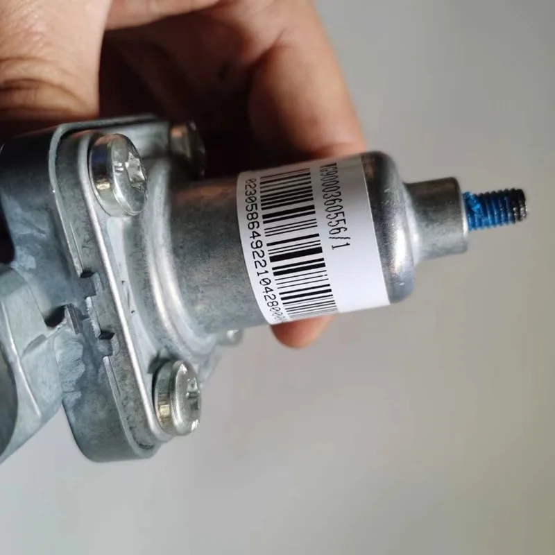 WG9000360556 Overflow Valve 0.7MPA Backflow Free Used For CNHTC SINOTRUK HOWO T7H T5G SITRAK Brake Gas Pipe Anti-backflow Valve