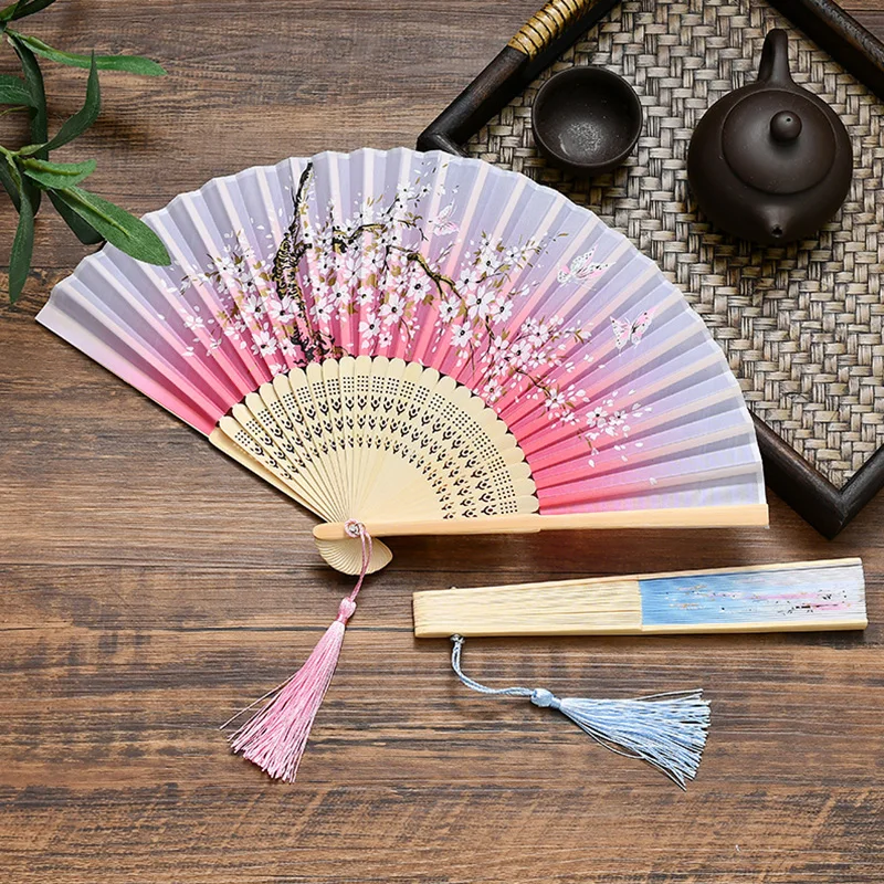 1PC Chinese Style Folding Fan Bamboo Shank Handheld Fan Elegant Female Flower Pattern Folding Fans Wedding Party Decoration