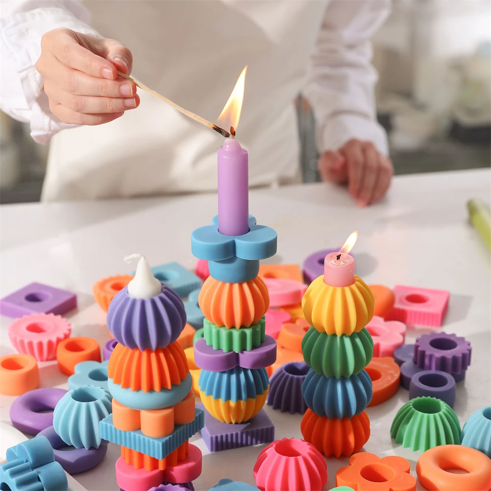 

Nicole Building Block Candle Mold 9PCS Candle Making Kit Geometric Stackable Candle Silicone Mould Handmade Aromatherapy Candle