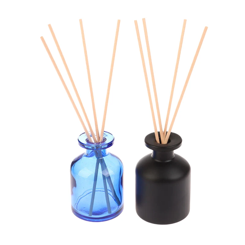 Elegant Glass Fragrance Diffuser Bottle - 100ml Home & Party Gift Essential Oil Container with Reed Sticks