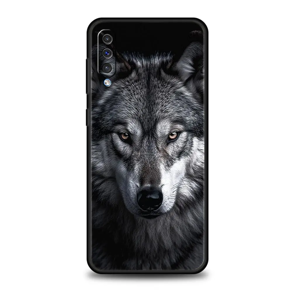 The Wolf Art Phone Case - Stylish and Protective Cover