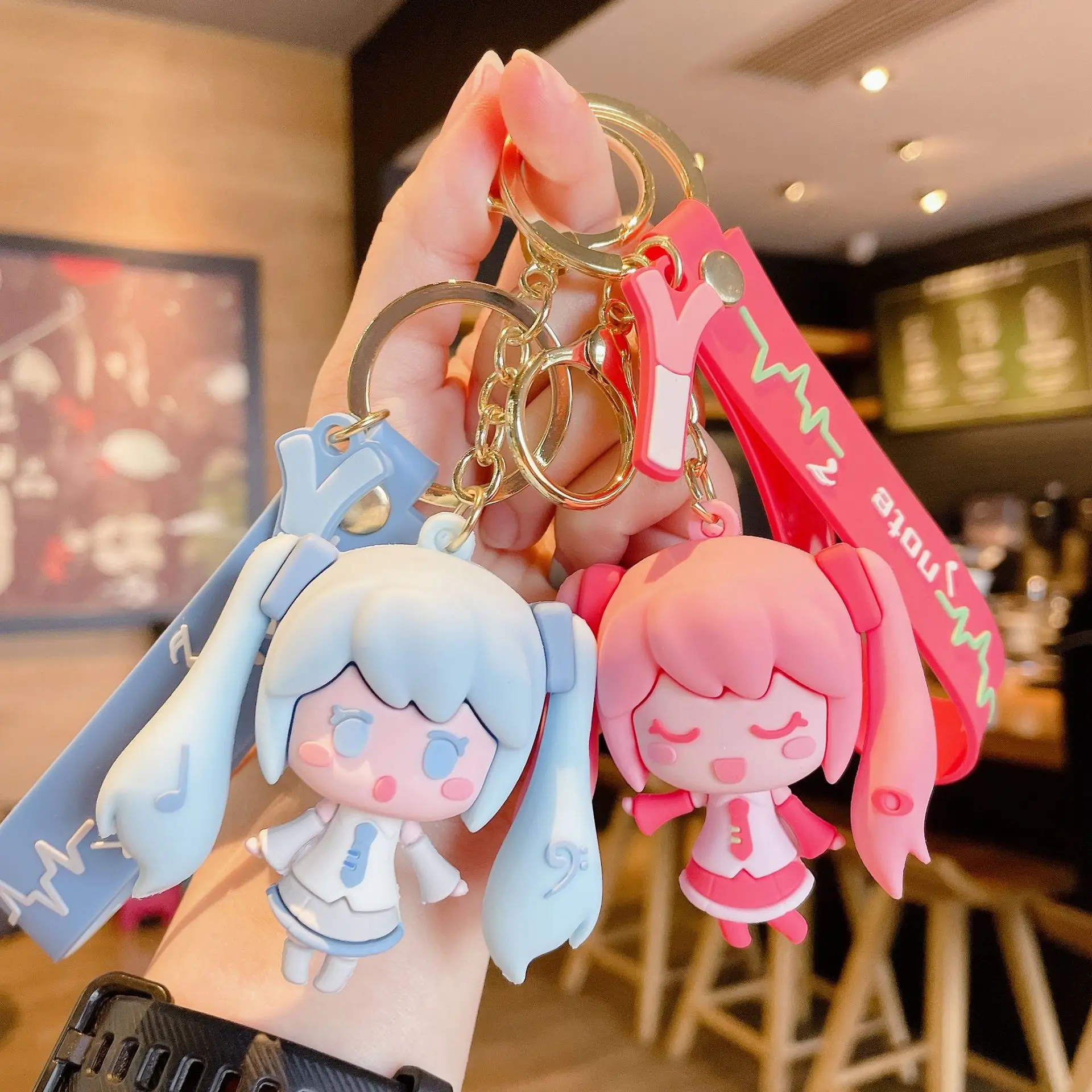 

Новый аниме Hatsune брелок Мику Kawaii, фигурка 6 см, мультяшная модель из ПВХ, подвеска, милая кукла, сумка для автомобиля, подарок на день рождения