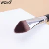 Angled Highlighter Brush Face Contour Foundation Concealer Brush Triangle shape Synthetic Hair Foundation Highlighter Brushes 3
