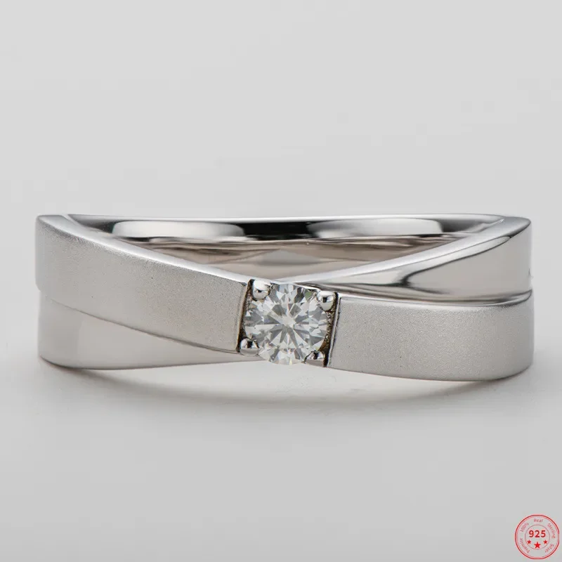 

Trendy S925 Sterling Silver Charm Ring 2021 New Popular Round Moissanite Pure Argentum Fashion Gem Jewelry for Men Lover