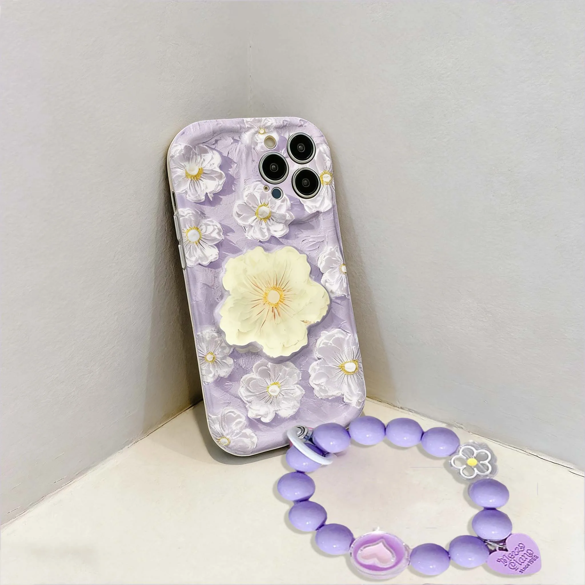 Floral Love Pendant Silicone Phone Case – Soft Chain Cover Design