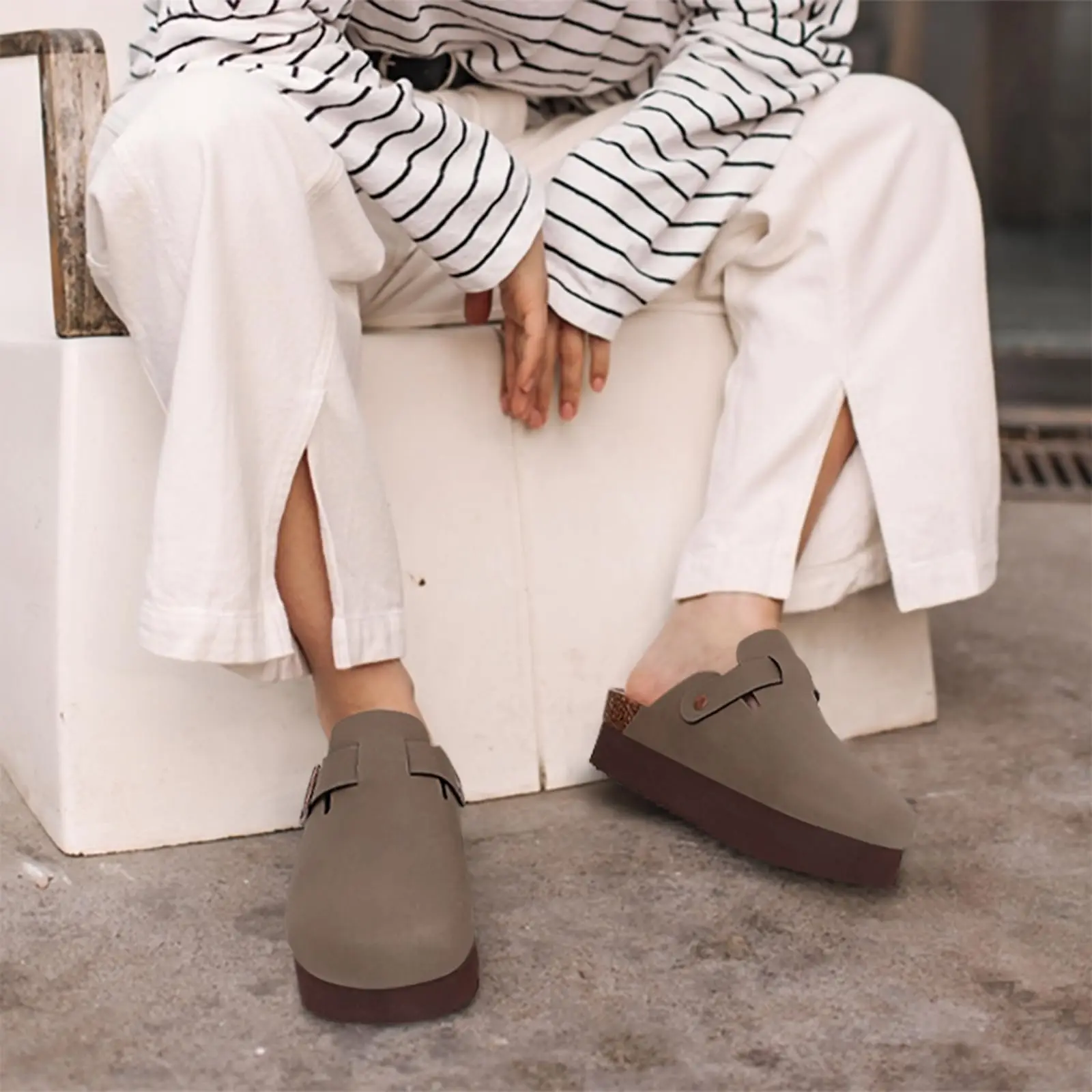 Comwarm Classic Thick Sole Mules Slippers Women Cork Footbed Platform Clogs Sandals Female Fashion Outdoor Slip On Beach Shoes