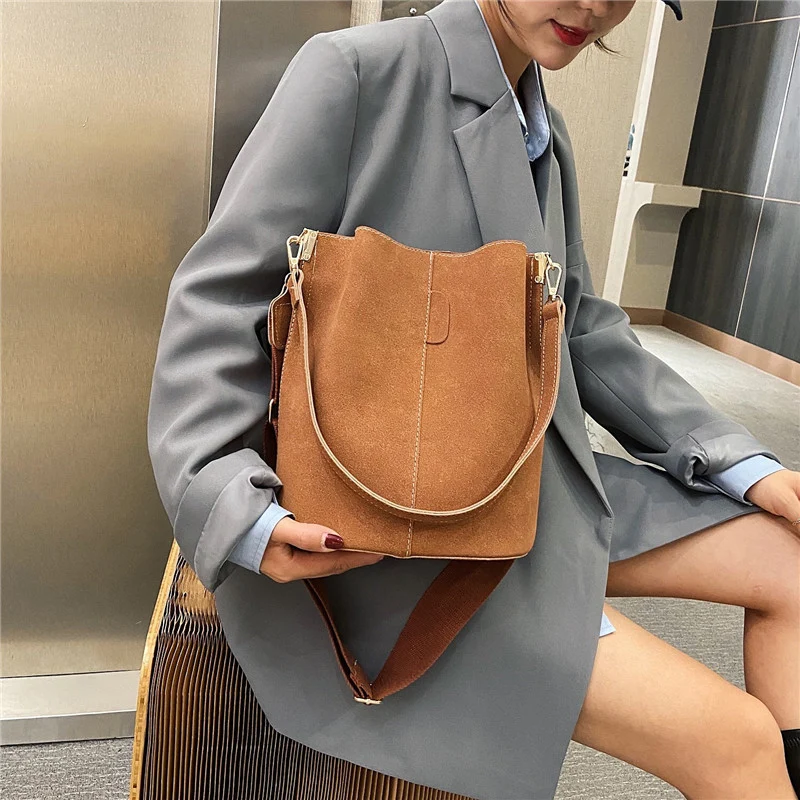 

Women Brand Design Pu Faux Leather Shoulder Bag Large Capacity Crossbody Bag Fashion Lady Wide Strap Solid Color Handle Bag