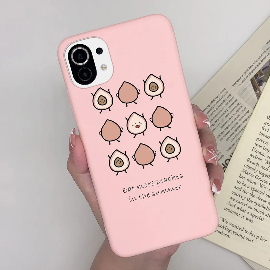 Cute Cartoon Daisy Matte Shockproof Phone Case - Elegant Protection with Casing