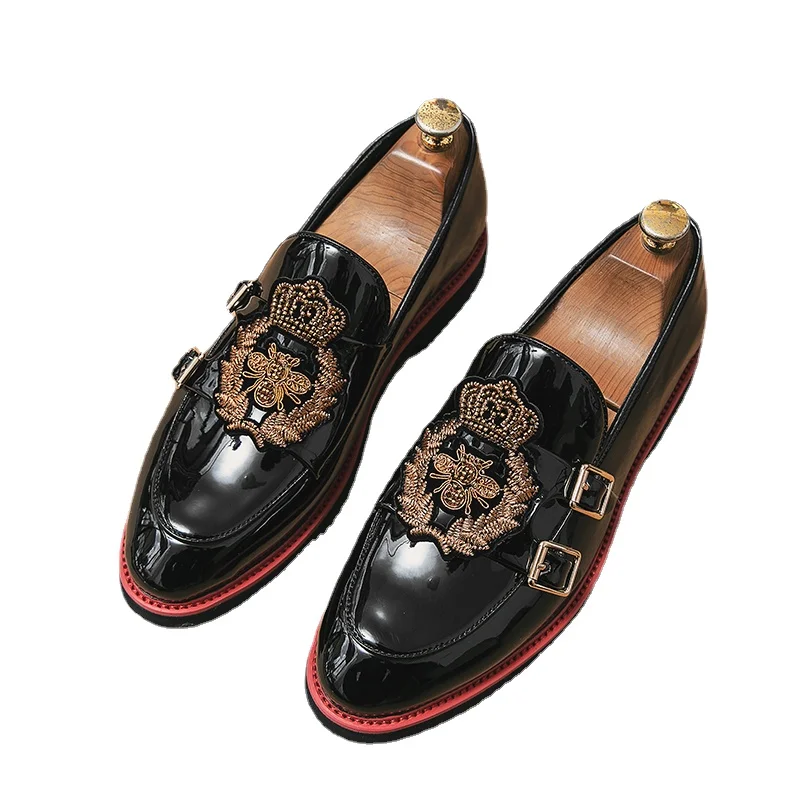 

Loafers Men PU Shallow Embroidery Applique Belt Buckle Decoration Slip-On Casual Shoes Low Heel Comfortable Classic Men Shoes