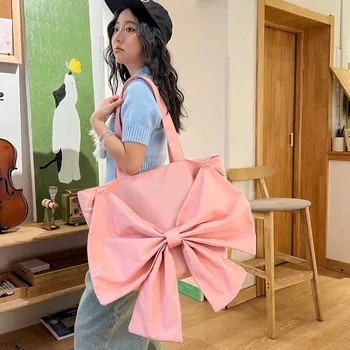 Borsa a mano di grande capacità Tote casual Borsa a tracolla ascellare alla moda con grande fiocco Borsa per la spesa Borsa per uso quotidiano femminile in stile coreano