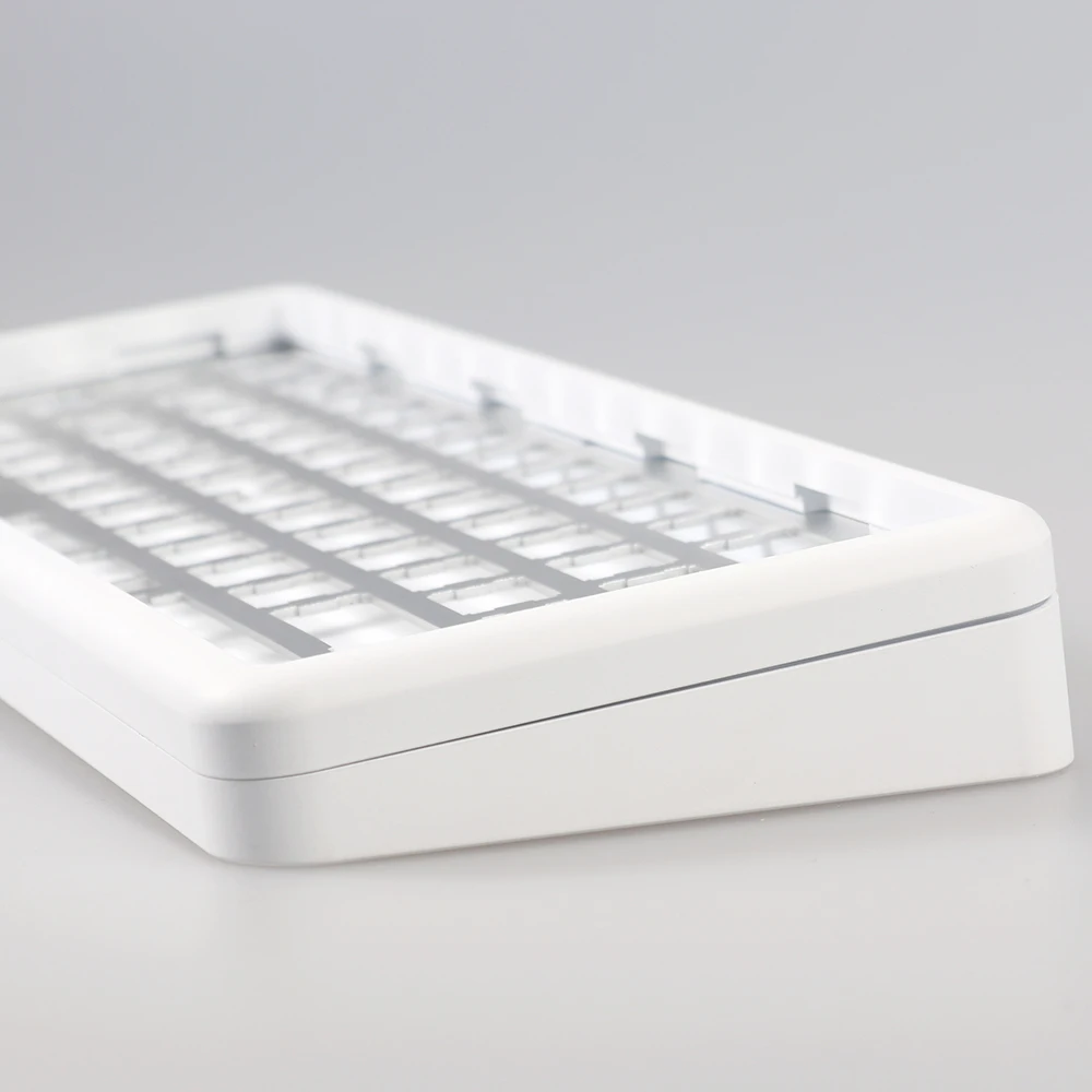 Wooting Almaze60似 GH60 アルミキーボードケース ホワイト Wooting Alumaze60 - 60% Universal Aluminium Case - Just