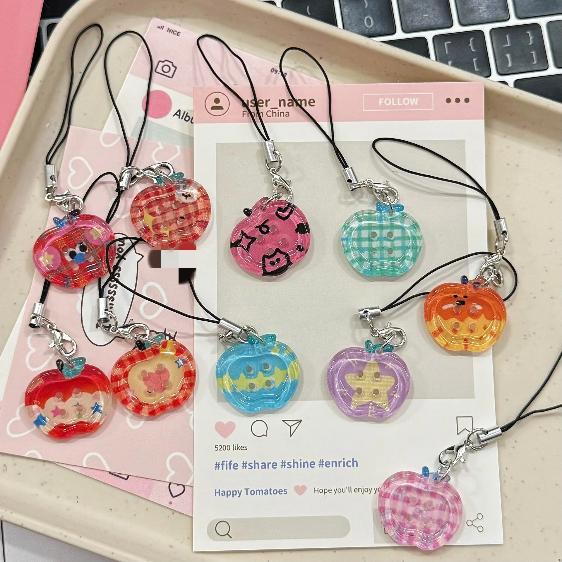 INS 귀여운 버튼 전화 매력 펜던트 Kawaii Airpods 4 iPhone 16 미니 펜던트 액세서리 Schoolbag Ins Korea