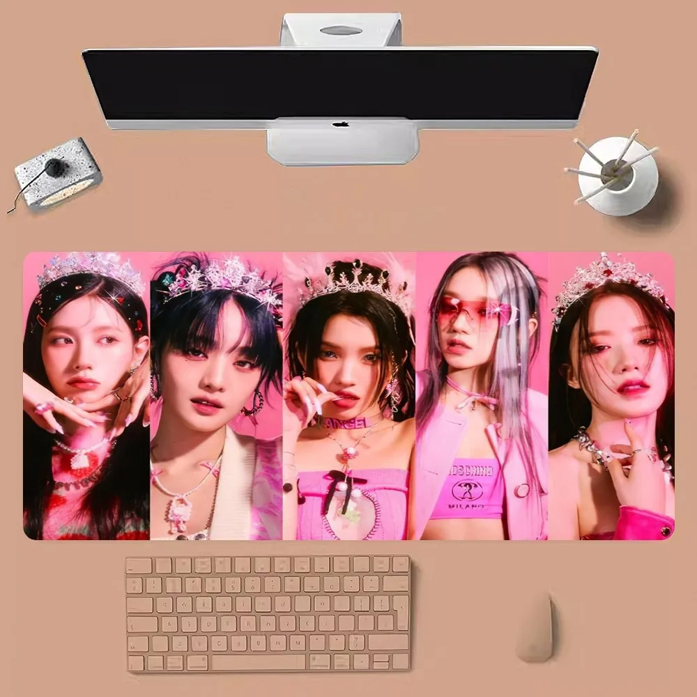 Kpop (G)I-DLE Mousepad Large Gaming Compute Gamer PC Keyboard Mouse Mat