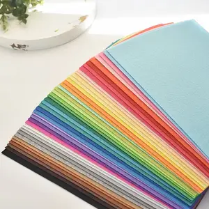 Stiff Craft Felt Polyester Color Felt Sheets 2MM Thick With 20