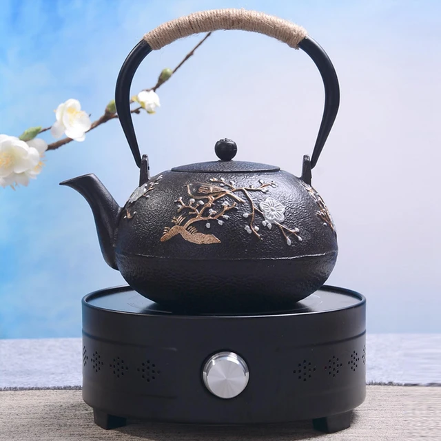 Théière en fonte à motif de fleurs de prunier, bouilloire à thé  traditionnelle, utilisation pour l'eau bouillante, thé exécutif, poêle à  bois, noir robuste, 1200ml | AliExpress
