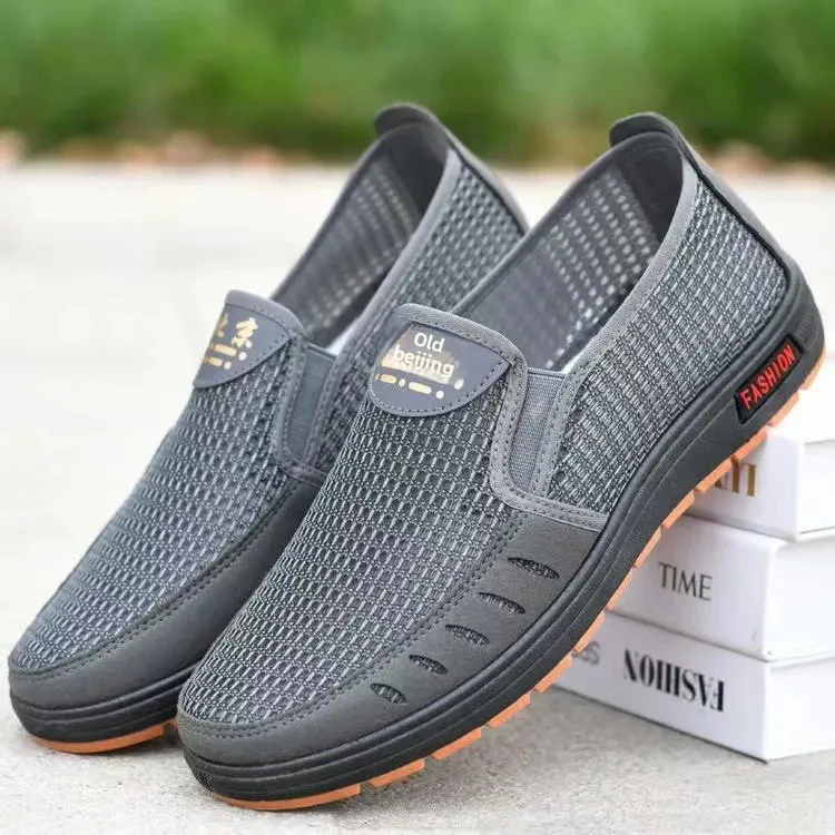 새로운 베이징 남성 천 신발 통기성 캐주얼 작업 신발 미끄럼 방지 아빠 신발 중년 및 노인 신발 드라이버 신발