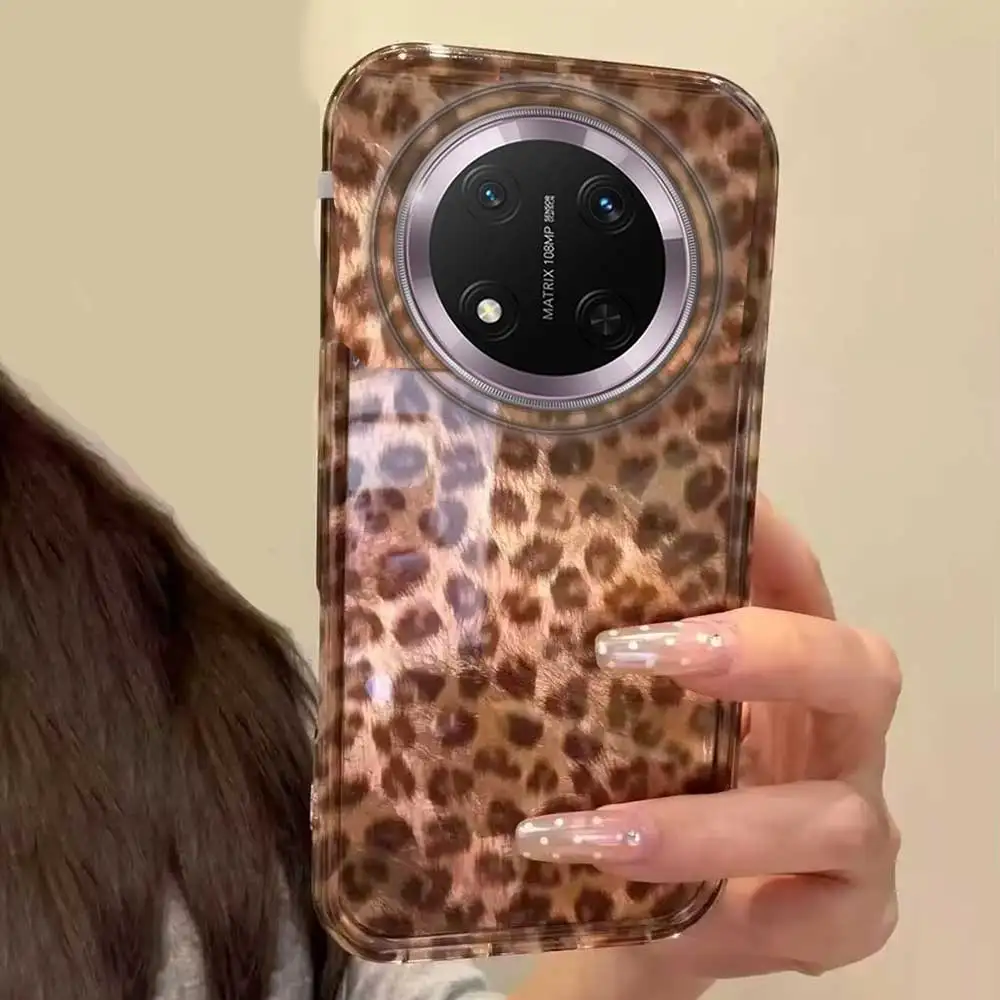 Gold Leopard Fashion Phone Case