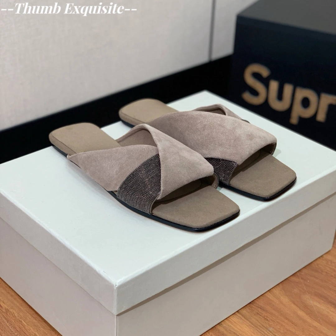

Cowhide cross strap summer flat shoes chain beaded slippers casual and comfortable walking shoes cross strap Muller shoes