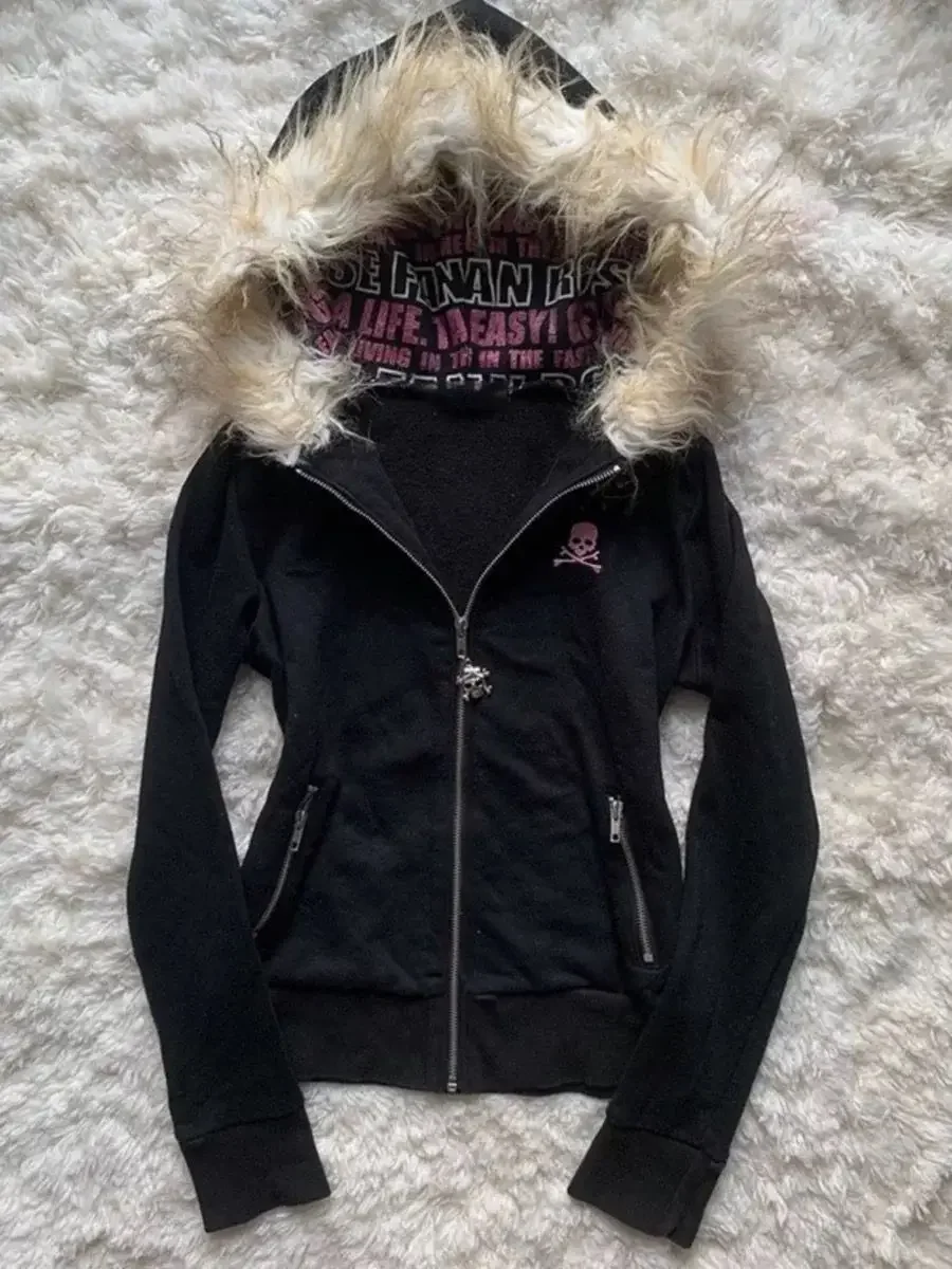 y2k キラキラ ファージップフーディー BLACKUP y2k キラキラ ファージップフーディー BLACKUP Y2K Black Fur