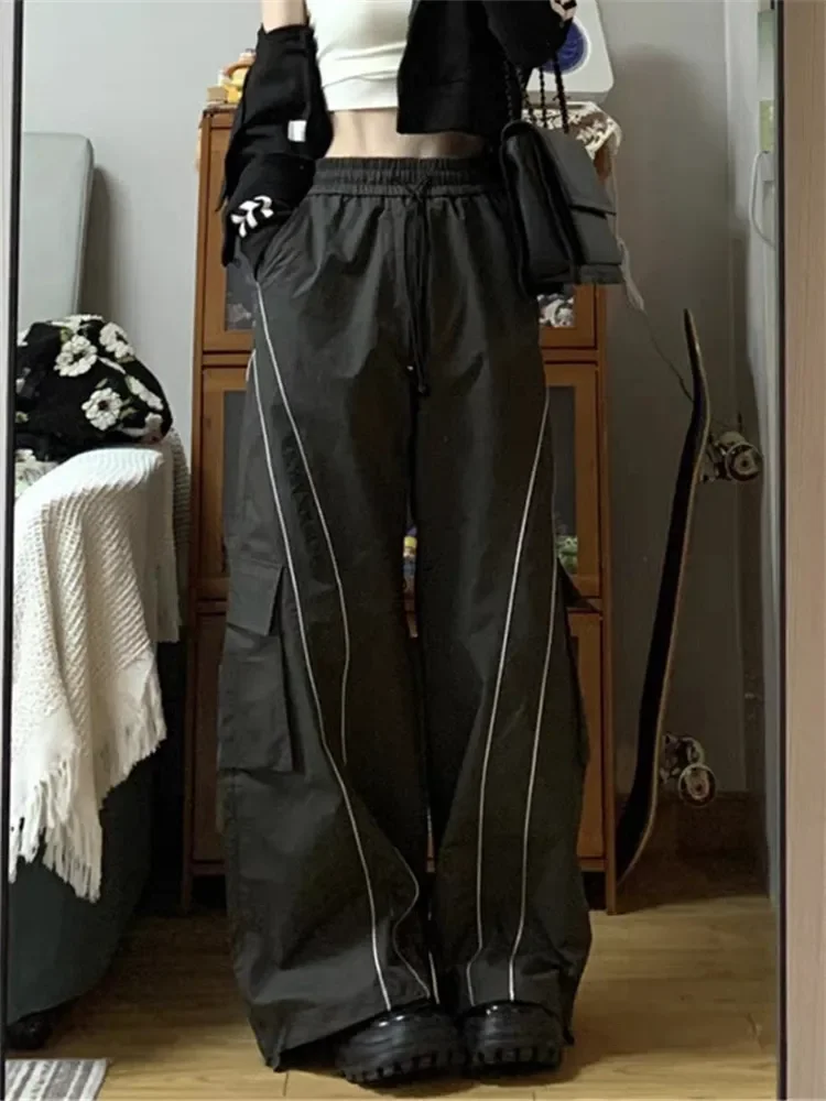 ADAgirl Harajuku Parachute Track Pants Women Black Cargo Oversized Streetwear Techwear Korean Wide Leg Joggers Trousers Clothes adagirl baggy black korean wide flare jeans y2k vintage butterfly pattern wide leg denim pants harajuku causal boot cut bottoms