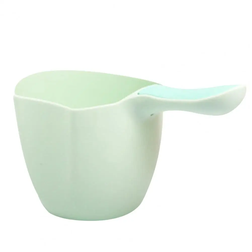 Frosted Baby Bathing Ladle Slip-resistant PP Hair Washing Baby Shampoo Bath Spoon for Kids Baby Bath Tool