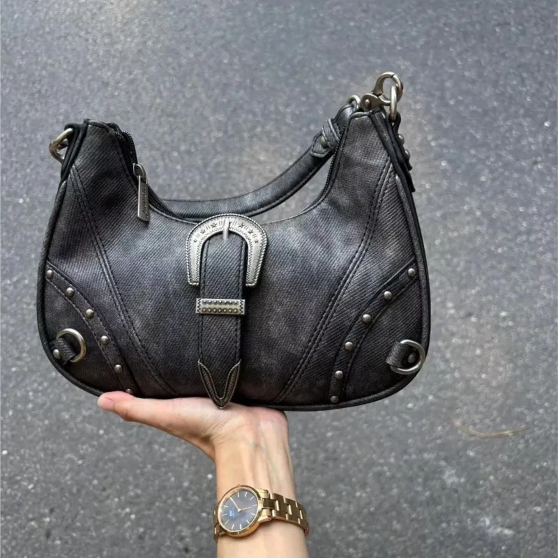 Retro Harajuku Rivet Handbag Women Hot Girl Leather Strap Large Capacity Shoulder Bag Ladies Y2k Aesthetic Commute Crossbody Bag