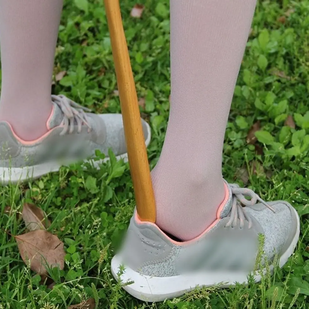 High Quality Wooden Shoe Horn Hanging Extra Long Handle Put On Shoes Tools Easy On Off Portable Shoehorn Home Accessories