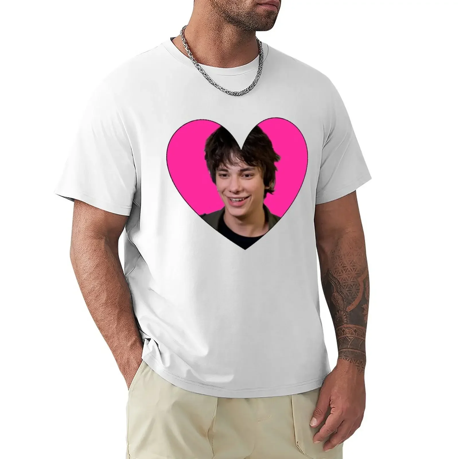 

Мужская летняя футболка RODRICK с сердечками