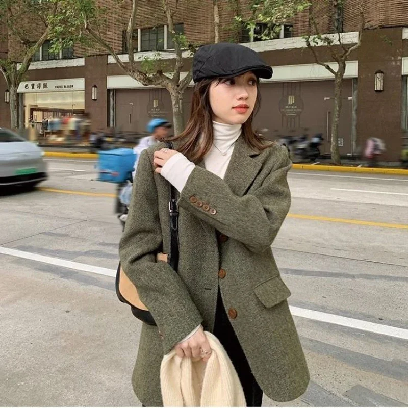 

Women's Autumn Winter British Style Short Padded Cotton Wool Blazer Retro Casual Loose Solid Color Single-breasted Woolen Coat