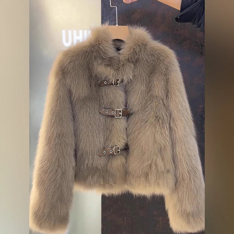 SELAITAILYE Fur Jacket Detail View