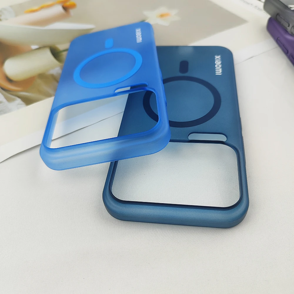 Slim Ice Mist Translucent Protective Cover with MagSafe Compatibility