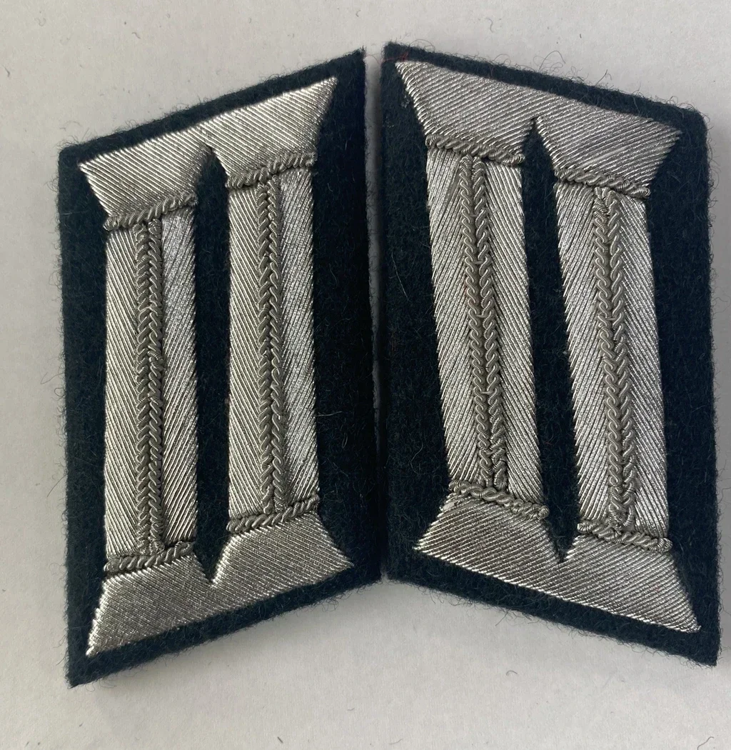WW2 PAIR OF German Heer Pioneer Officer Collar Tabs metal wire