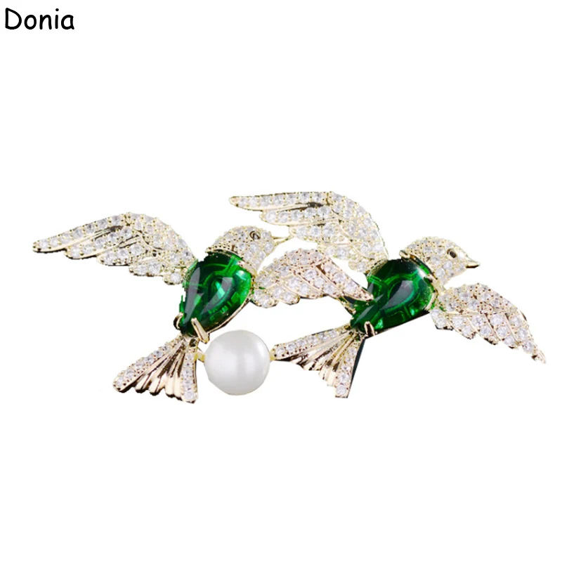 Donia Jewelry Fashion Titanium Steel Micro-Inlaid AAA Zircon Bird Brooch Luxury Retro Green Gem Pin
