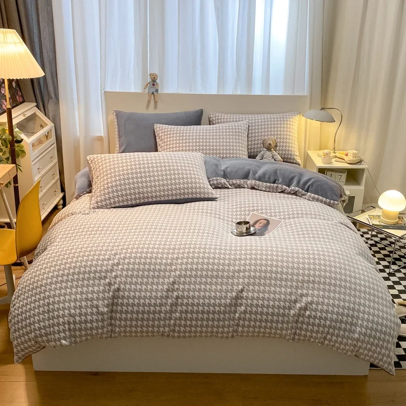 1pc Thicken Winter Duvet Cover Warm Milk Velvet Comforter Cover Double Side Velvet Bed 3D Carve Flower Comforter Set Bedding Set S50d7bbeb022043f8b1058a45af79fd65k