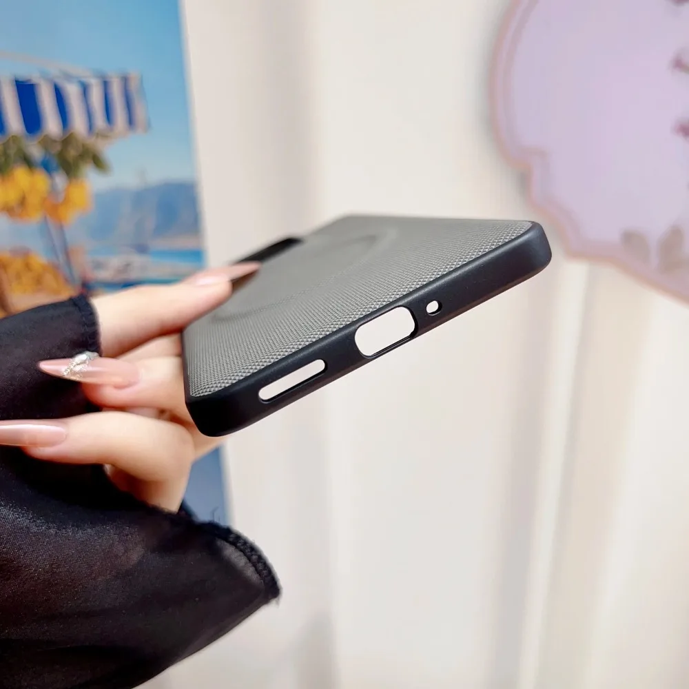 Luxury Business Leather Magnetic Phone Case with MagSafe Protection