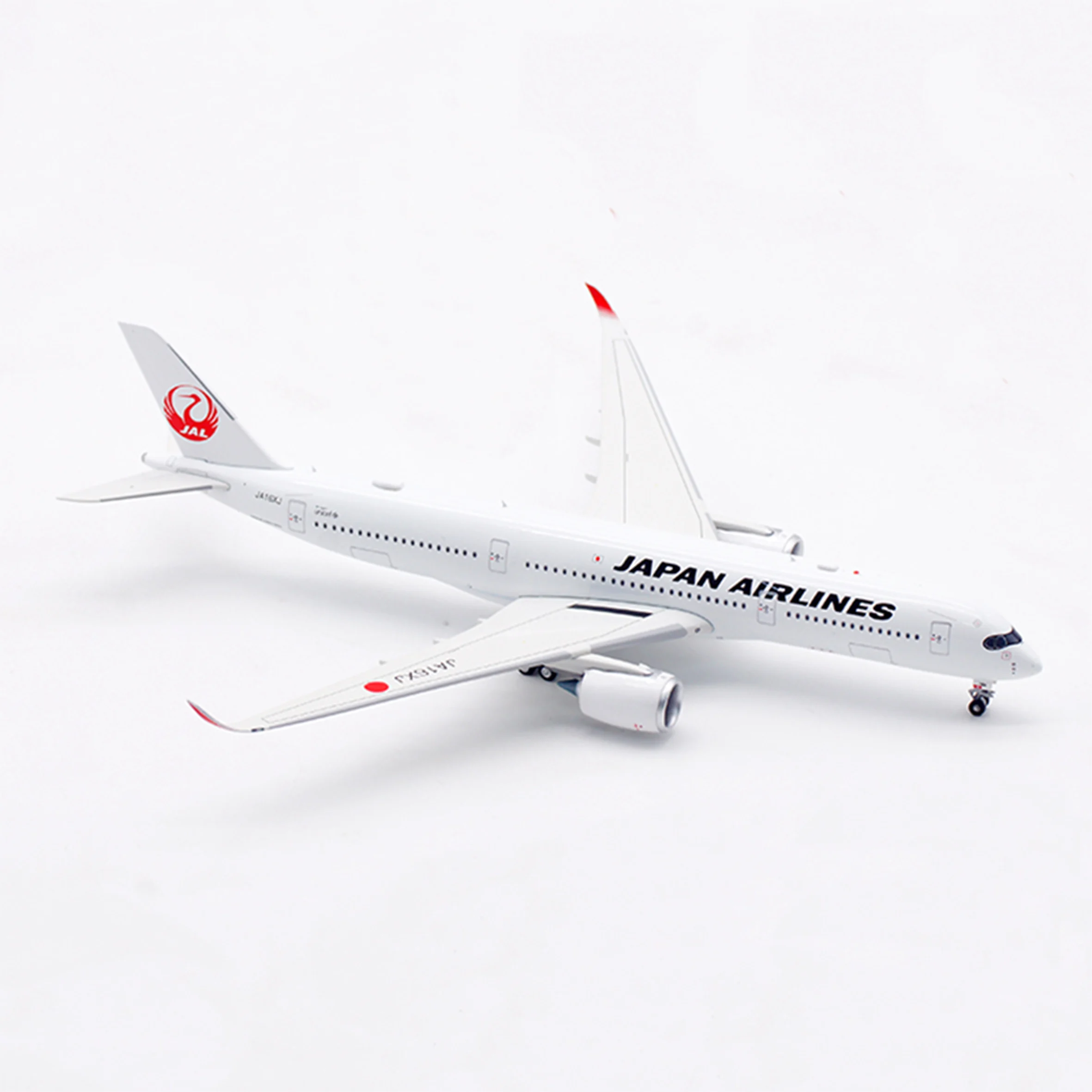AV4281 1/400 Japanese JAL A350-900 aircraft model JA16XJ