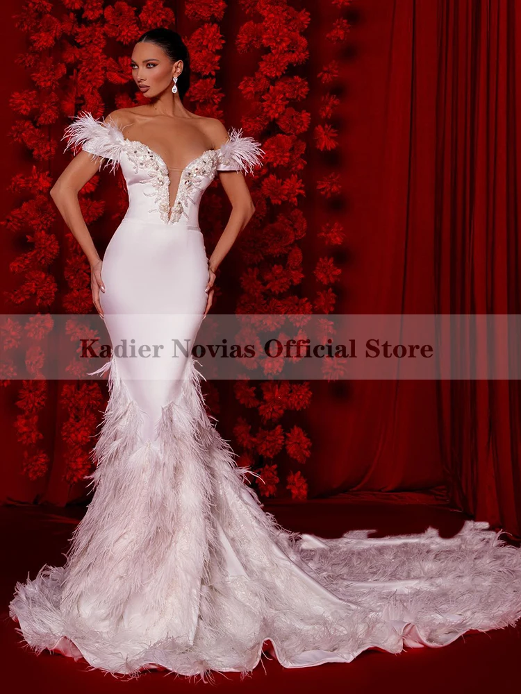 

KADIER NOVIAS Long White Vintage Luxury Mermaid Wedding Dresses 2023 with Feather Bridal Gown Pearls Beads Vestidos De Novia