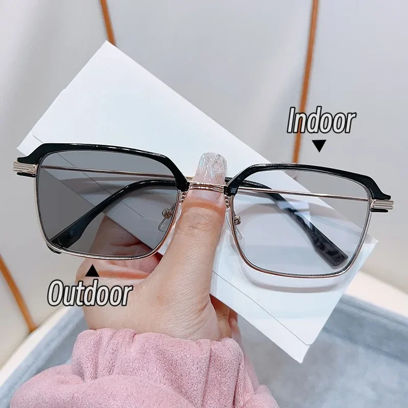 Photochromic High-Definition Men's Anti-Blue Light Metal Fashion Eyewear