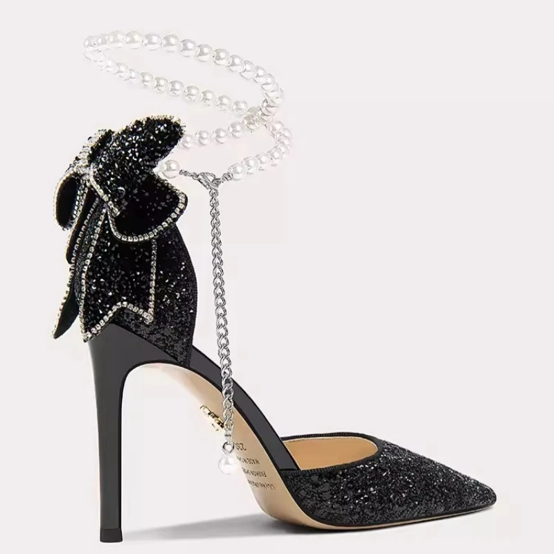 Рисунок 4 - Туфли женские с острым носком