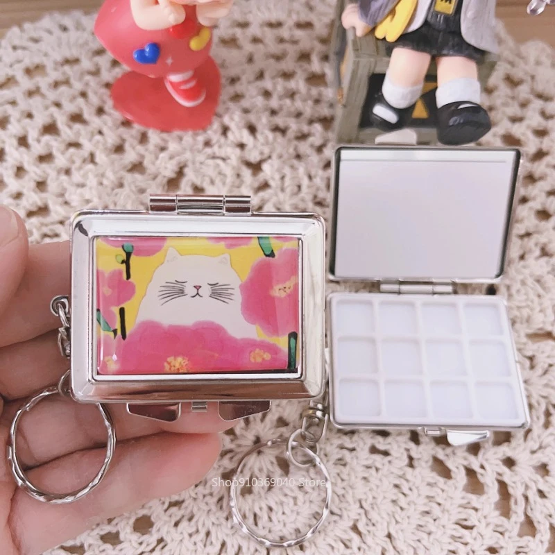 Empty Portable Watercolor Palette 12-grid Paint Box Mini Keychain Iron Box Paint Tray Student Travel Painting Art Supplies