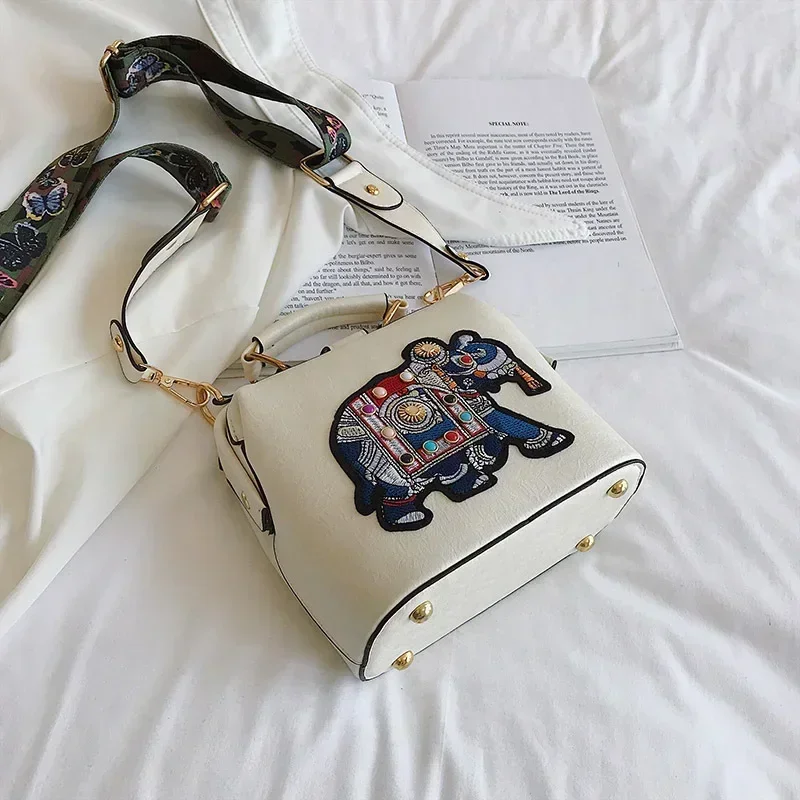 Luxury PU Leather Handbag Crossbody Bag, Elephant Embroidered Bags Purses Satchels Suitable for Daily Work, Party and Travel.