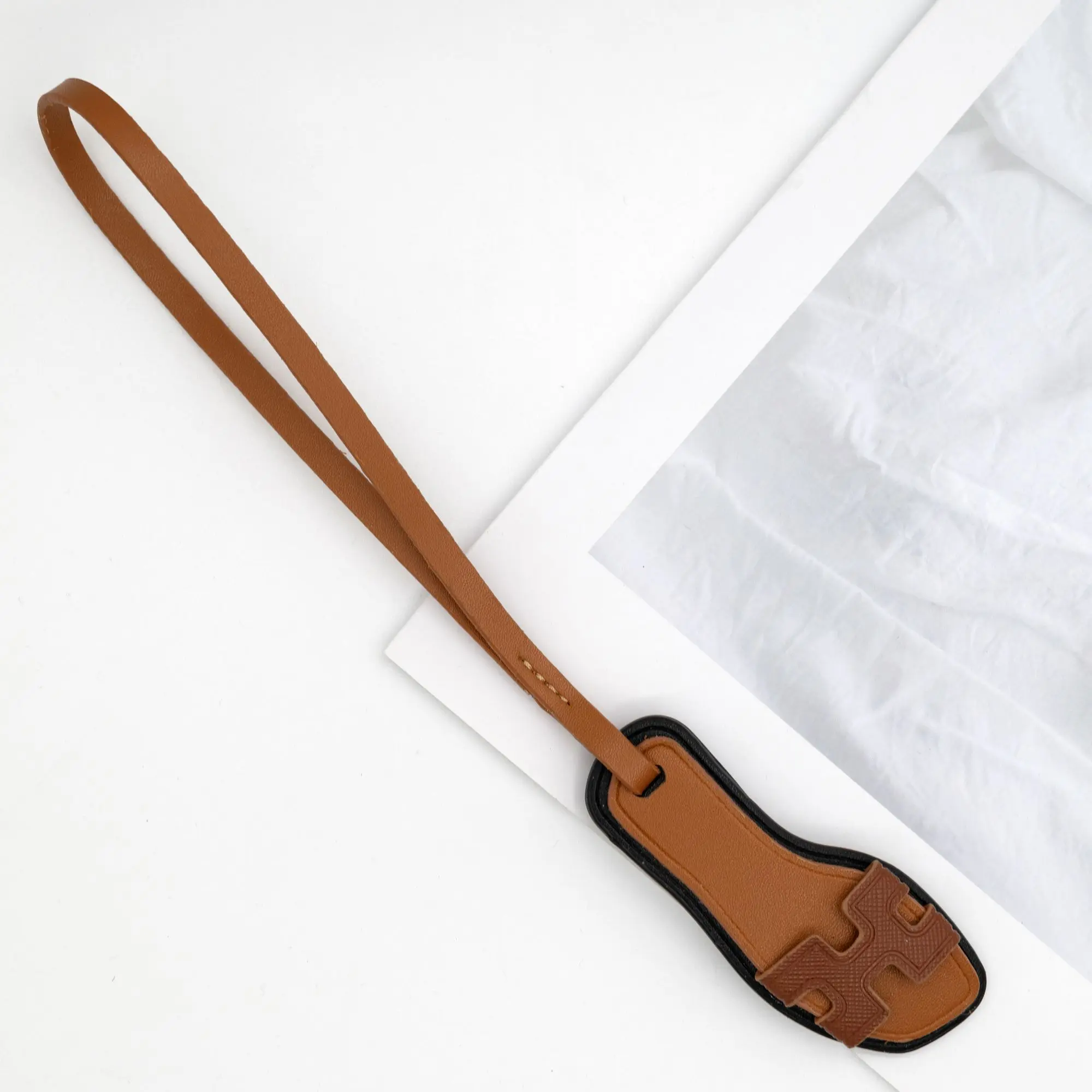 جديد الإبداعية حقيبة قلادة أحذية صغيرة بولي Leathe...